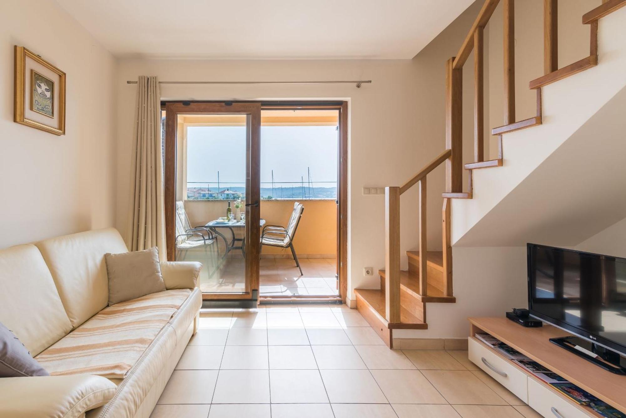 Apartments Insula Aurea كليمنو الغرفة الصورة