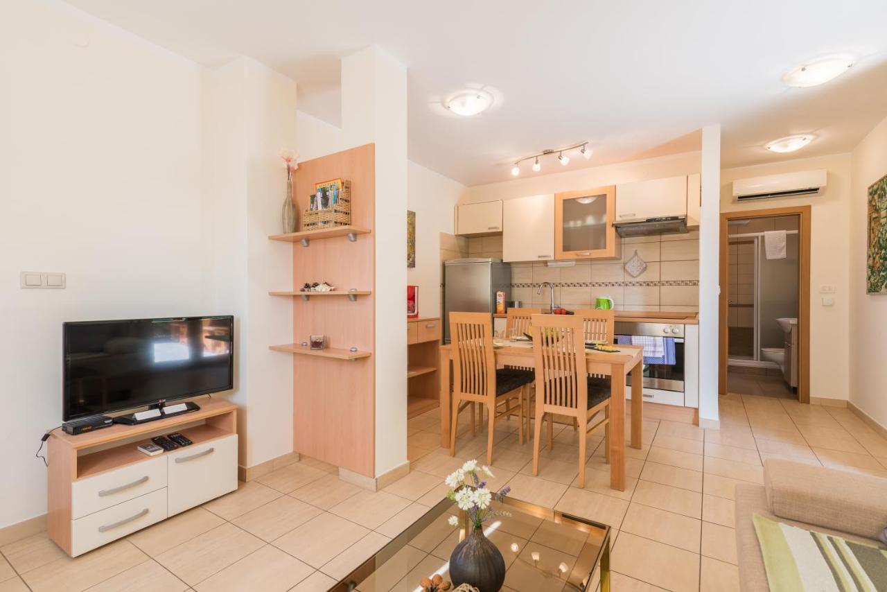 Apartments Insula Aurea كليمنو المظهر الخارجي الصورة